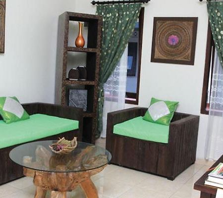Pondok Villa Hotel 요그야카르타 객실 사진